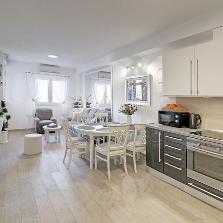 Mirror Apartment ドゥブロブニク エクステリア 写真