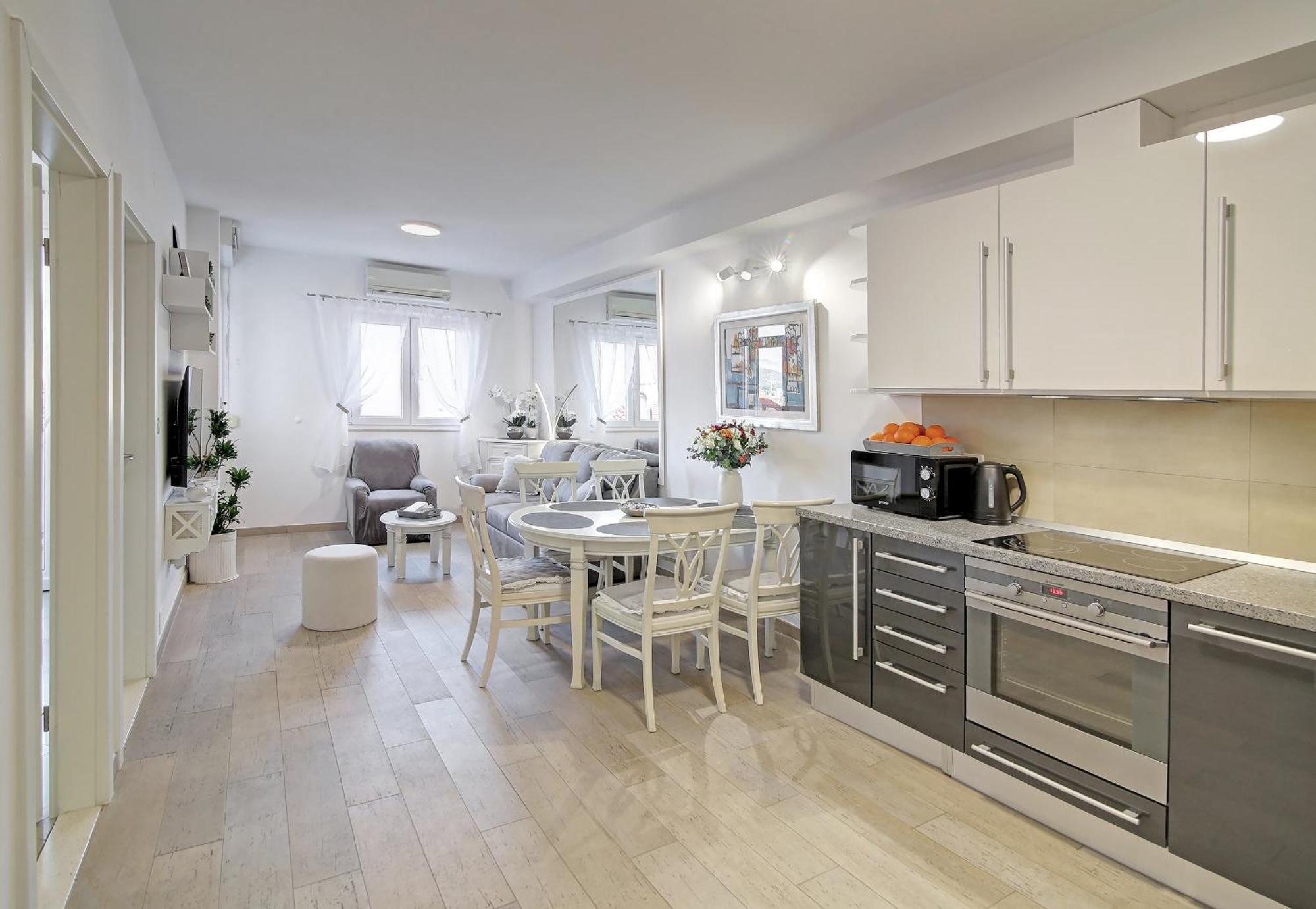 Mirror Apartment ドゥブロブニク エクステリア 写真